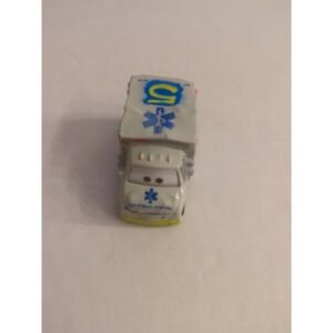 Disney Pixar Cars Dr. Damage Rambulance Mini Racers